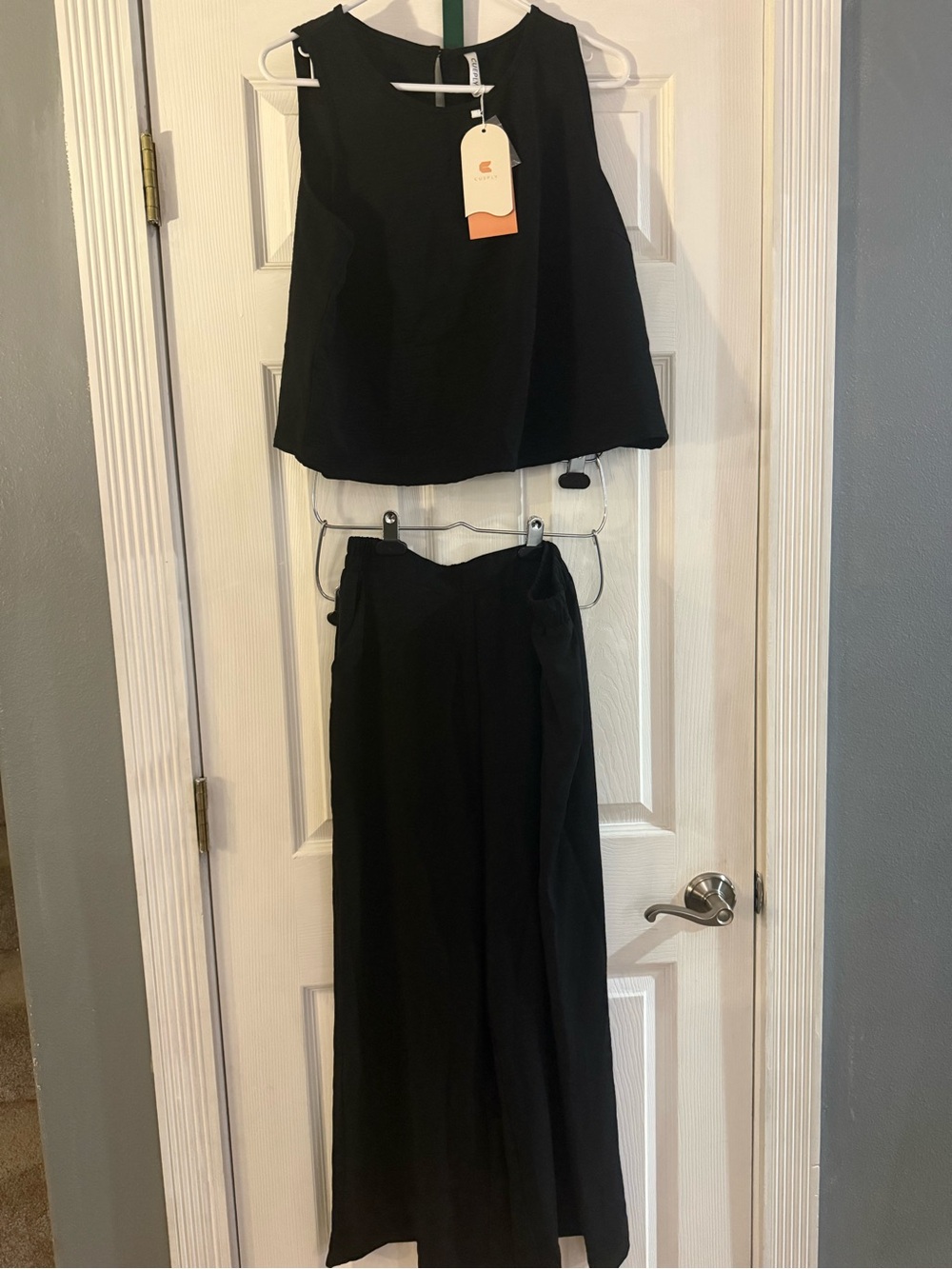 Black Two-Piece Sleeveless Top & Wide-Leg Pants Set Size Large